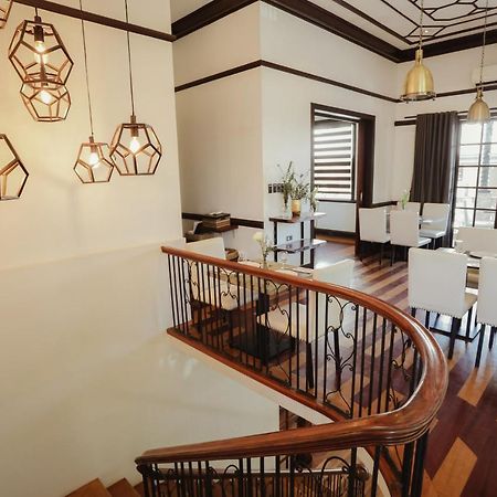 The Bourke Hotel Davao Экстерьер фото